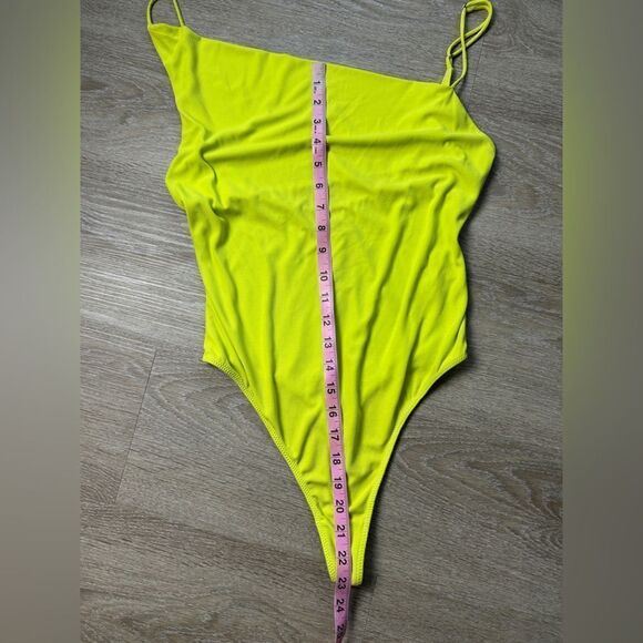 URBAN OUTFITTER | Out From Under Summer Weekender Bodysuit Lime Green Yellow - Picture 9 of 9